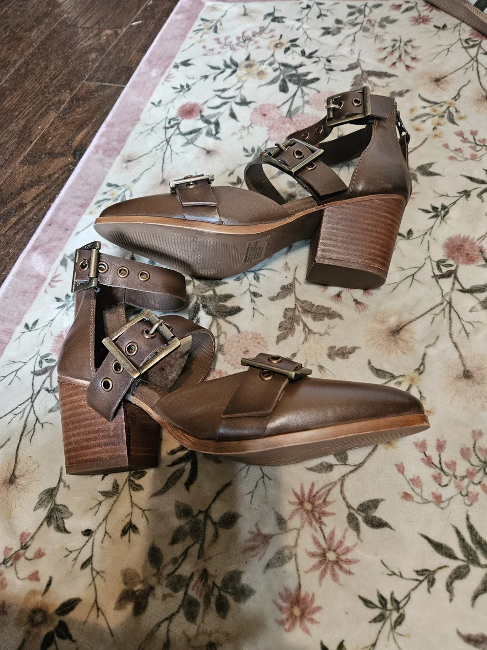 Women’s Brown Buckle Block Heel Ankle Booties